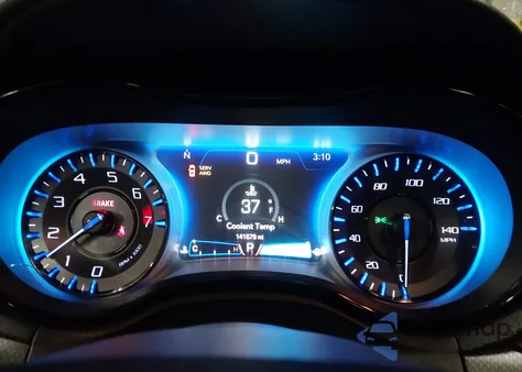 2015 Chrysler 300 300S z USA, uszkodzony, nr VIN 2C3CCAGG0FH860261